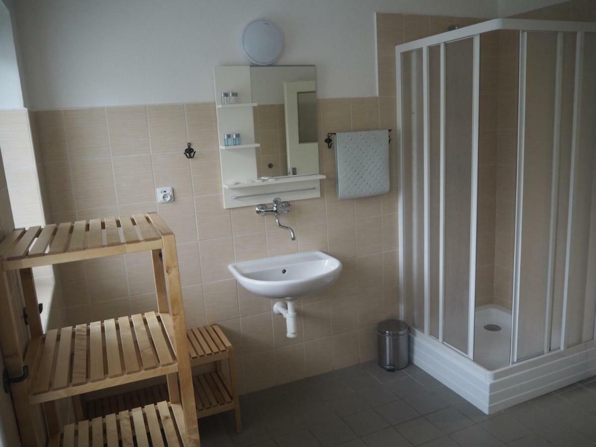 Economy Apartments České Švýcarsko Hřensko Exteriér fotografie